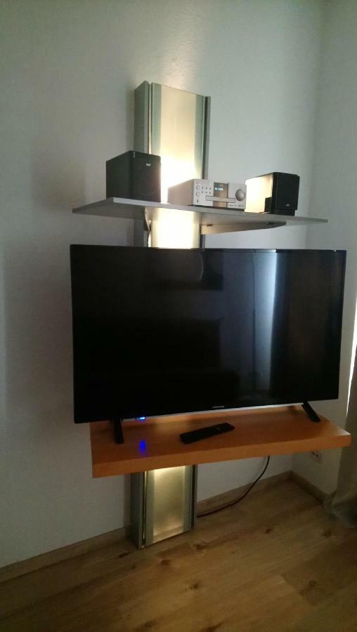 Apartment Jenaer Strasse *
